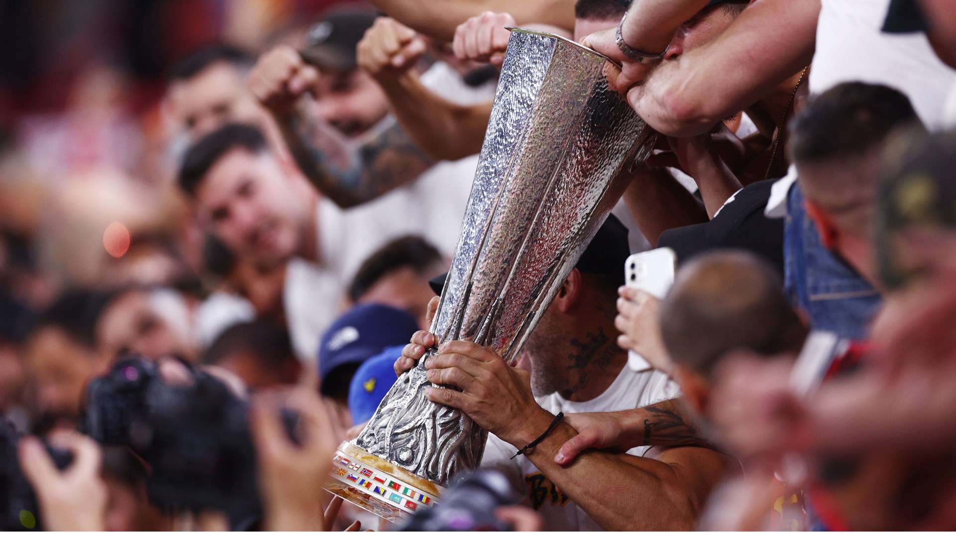 相对平平 相对平平